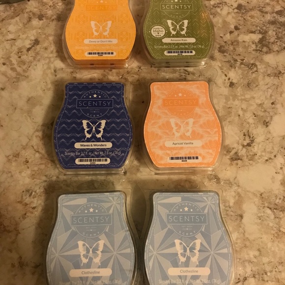 Scentsy Wax Bars - Picture 2 of 3